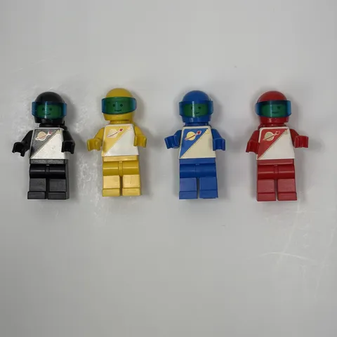 LEGO Futuron Minifigures LOT Classic Space Black Yellow Blue Red 6703 6990 6893