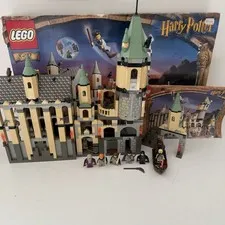 LEGO 4709 Harry Potter Hogwarts Castle Complete With Box Manuals All Minifigs