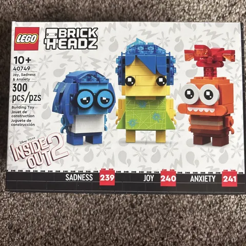 LEGO (40749) Brickheadz Inside Out 2 Joy, Sadness & Anxiety Disney Pixar NIB New