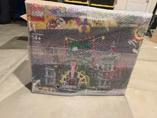LEGO The LEGO Batman Movie 70922 The Joker Manor 3,444 pcs 14+ Brand New