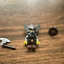 LEGO Evil Dwarf Series 5 Minifigure w/ Horned Helmet, Axe & Round Shield