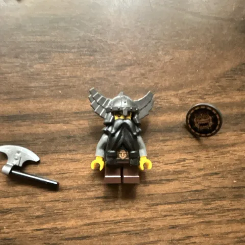 LEGO Evil Dwarf Series 5 Minifigure w/ Horned Helmet, Axe & Round Shield