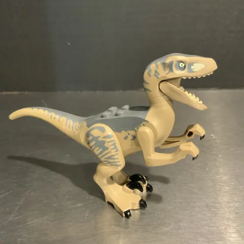 LEGO NEW Authentic Jurassic World Velociraptor (1x) 76961 Minifigure