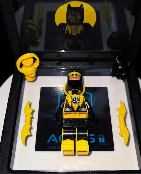 Lego Yellow Lantern Batman Sh0534 Minifigure Pristine Brand New Never Assembled