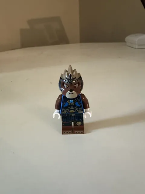 Lavertus minifigure Lego Chima no armor