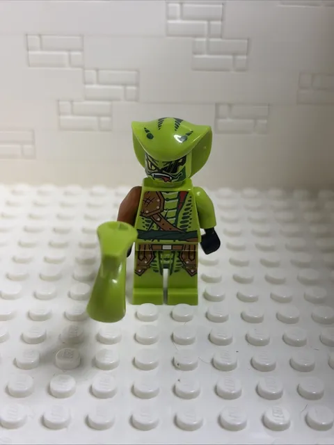 LEGO Lasha Minifigure Snake Tribe 9562 9447 njo051 Ninjago CMF Lot Rare Retired 
