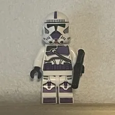 LEGO Star Wars Clone Trooper Minifigure w/ Blaster The Clone Wars SW1206