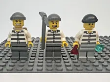 LEGO Town / City /Police Minifigure - Jail Prisoner Lot of 3 - city building