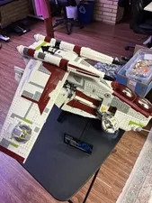 LEGO Star Wars UCS Republic Gunship 75309 99% Complete Set w/ Display Stand