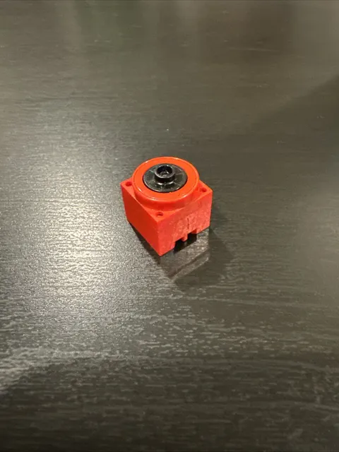 Lego Red Electric, Motor 9V Micromotor 2 x 2 2986c01 Untested
