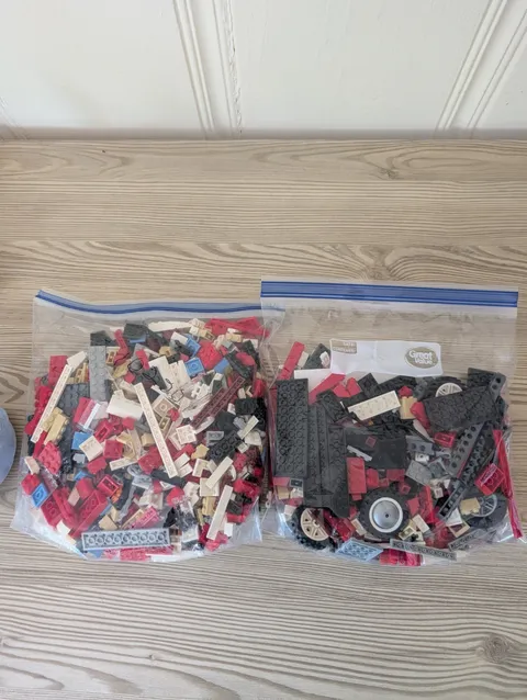 LEGO Volkswagen T1 Camper Van (10220)