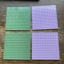 LEGO 4 Mixed Colors 16 X 16 DOT 5 x 5 INCH PLATES PLATFORMS BASEPLATES