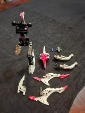 LEGO Bionicle 2007 Barraki Pridak #8921 partial set pieces