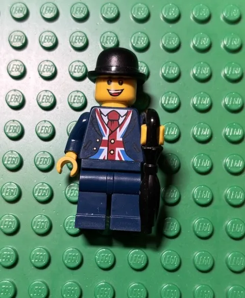 LEGO Minifigure - #40308 | LESTER | Promotional / Exclusive / UK | Released 2017