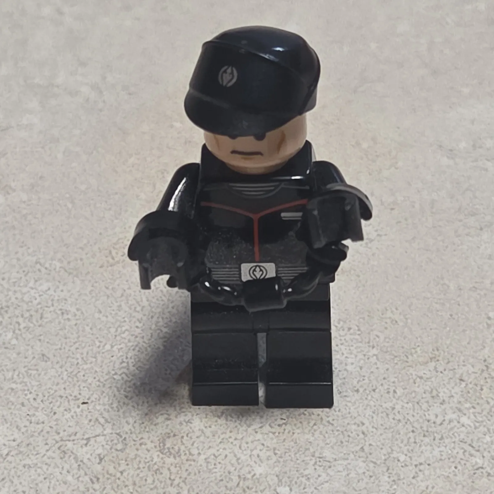 LEGO Star Wars Episode 9 sw1076 Sith Fleet Officer Minifigure 75266 With Cuffs