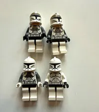 LEGO Star Wars Phase 1 Clone Trooper and Gunner Minifigure Lot of 4