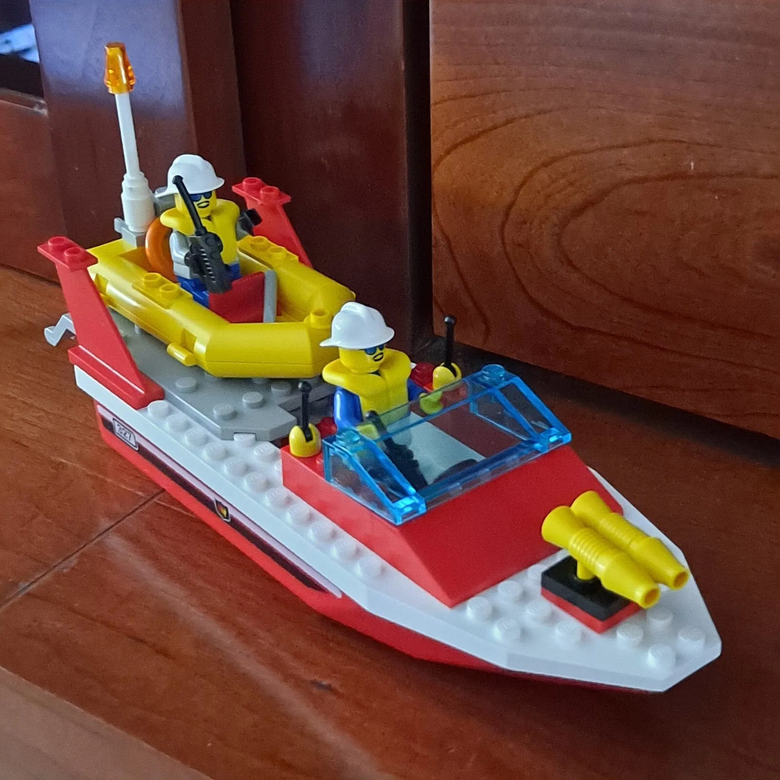 Lego 6429 BLAZE RESPONDER Rescue Boat & Instruction Manual
