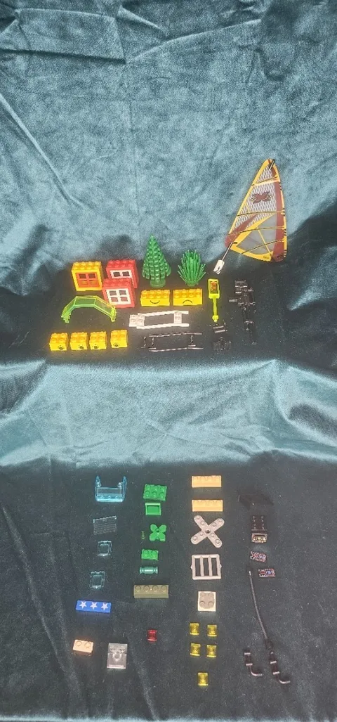 Vintage 1980s / 1990s Assorted LEGO Lot 2.6 oz (50 pieces)