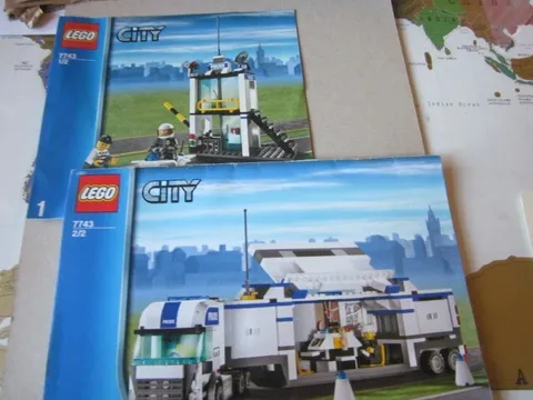 LEGO City Building Instructions Instruction 7743 (1,2,3,4)