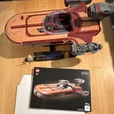 LEGO Star Wars 75341 Luke Skywalker’s Landspeeder open with instructions, no box