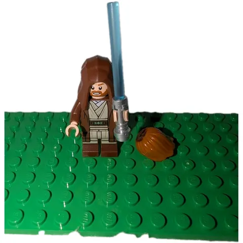 LEGO Star Wars Obi-Wan Kenobi Minifigure With Brown Robe #75333 Used