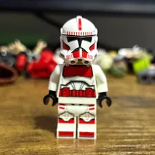 LEGO Star Wars Clone Trooper Minifigure Helmet White with Red Markings