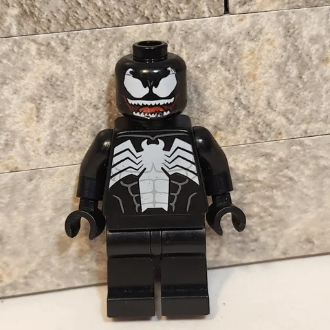 LEGO Marvel Super Heroes Venom Minifigure Black Spider-Man Villain sh055