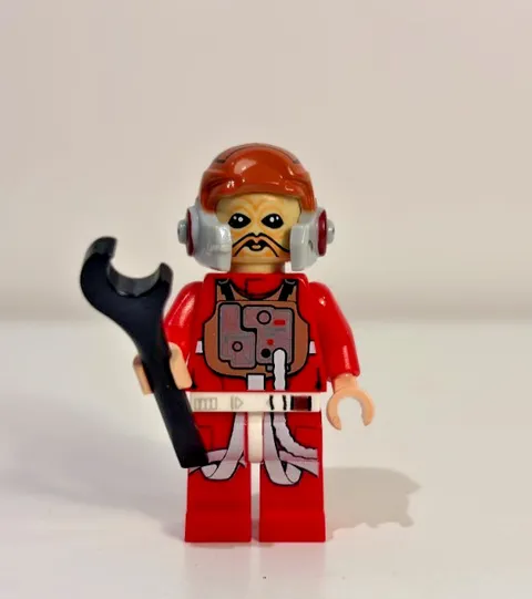 LEGO Star Wars Ten Numb Minifigure sw0556 – Set 75050 B-Wing (Red Flightsuit)