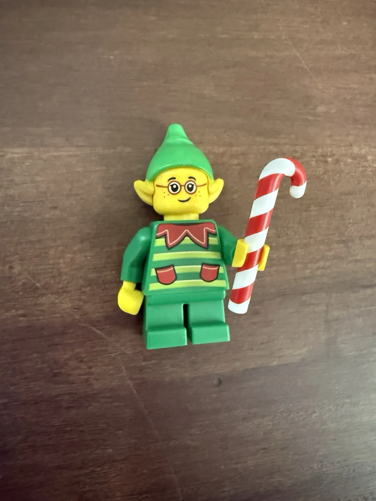 LEGO 2025 Christmas Build A Minifigure - Christmas Elf w/ Candy Cane. **NEW**