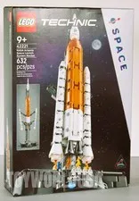Lego #42221 TECHNIC NASA Artemis Space Launch System Rocket Building Set