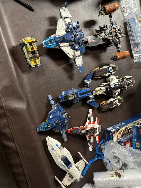 Lego Airplanes And Others Lot Count Of 7