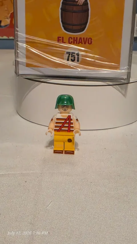 Minifigure El Chavo
