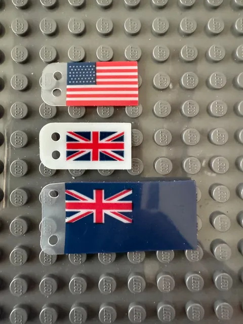 LEGO Plastic Flags for Set 10294 Titanic