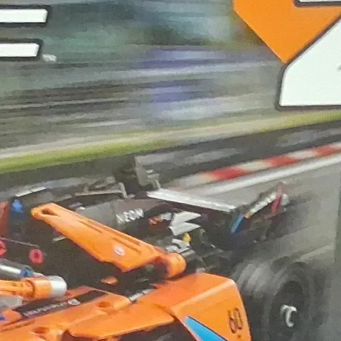 LEGO Technic 42169 NEOM McLaren Formula E Race Car Set 452 pcs 9+