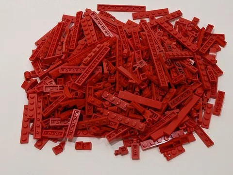 LEGO 700pcs Small Red Mix Tiles Lot Plates 1x1 1x2 1x4 Detail Finishing Bulk Lot