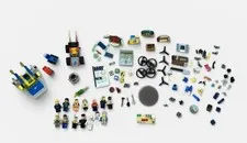 LEGO Star Wars Minifigure Assortment 14 figures Plus A Bunch Of Extras