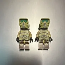 LEGO Minifigure Military Soldier Figure w/ Helmet, Goggles, Green & Tan Outfit