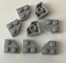 LEGO 8x New Pieces Plate 2x2 w/ Cut Corner, 45 Deg. LIGHT BLUISH GREY #26601