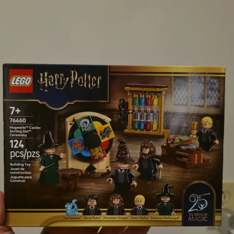 LEGO Harry Potter Hogwarts Castle Sorting Hat Ceremony 76460 124 pcs 25 Years