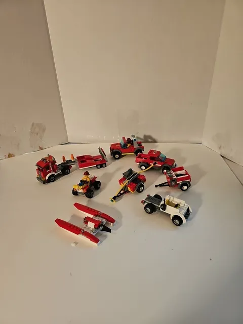 LEGO City Fire Truck  (4209) Semi Truck 2 Mini Figures Lot Of Lego Cars See Pics