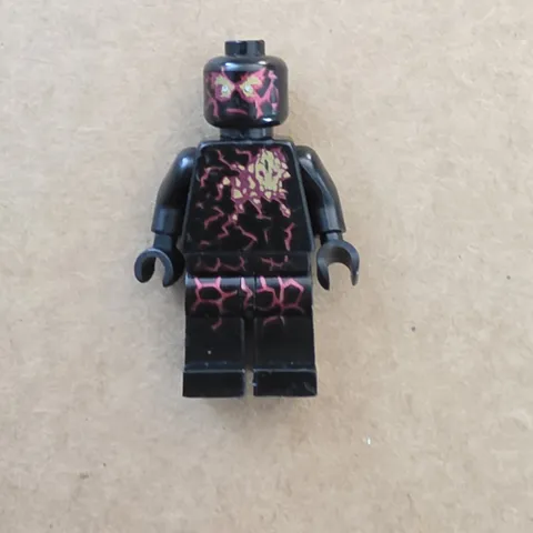 LEGO 9572 Ninjago NRG Cole Minifigure njo0057 - No Helmet - Read