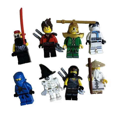 LEGO Ninjago Minifigures Lot of 8 - Kai Jay Zane Cole Master Wu Lloyd Skeleton