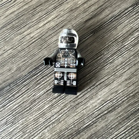 LEGO Space Insectoids Droid Gigabot Minifigure sp032 6977 6905 6969 2965 3071