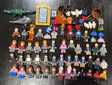 LEGO Minifigure Lot Harry Potter, Ron, Hermione & Batman w/ Accessories Parts