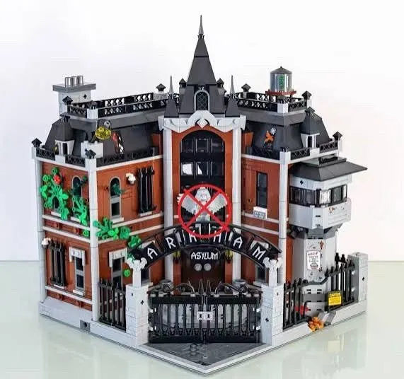 LEGO Batman: Arkham Asylum 76300 - BUILD ONLY **No Minifigures**