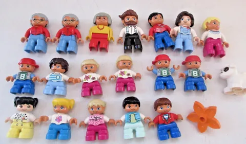 Lego Duplo Mini Figures  People   Toy Lot Toy Bundle