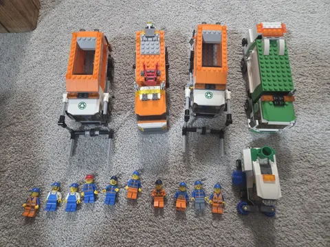 Lego City Garbage Truck And Cleaner Lot