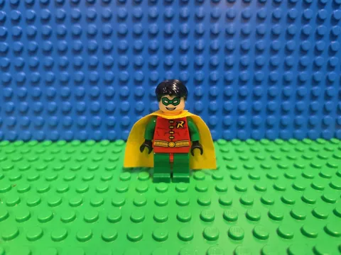 LEGO Robin Minifigure bat025 7885 Batman 2006 CMF Lot Rare Retired Vintage HTF 