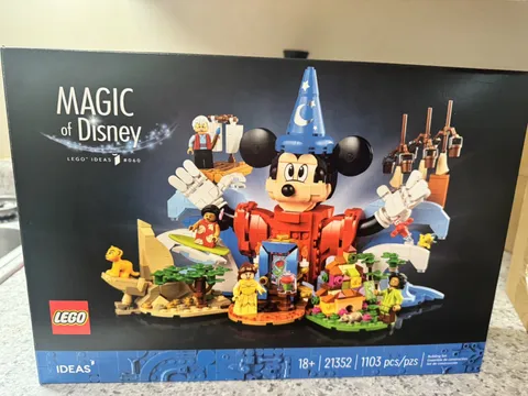 Lego Ideas Magic Of Disney 21352 Year 2024 Collector Box Only Good Condition 