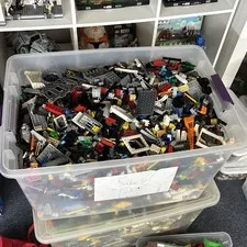 LEGO Huge mixed lot, authentic, tons of premium minifigs as shown new and used